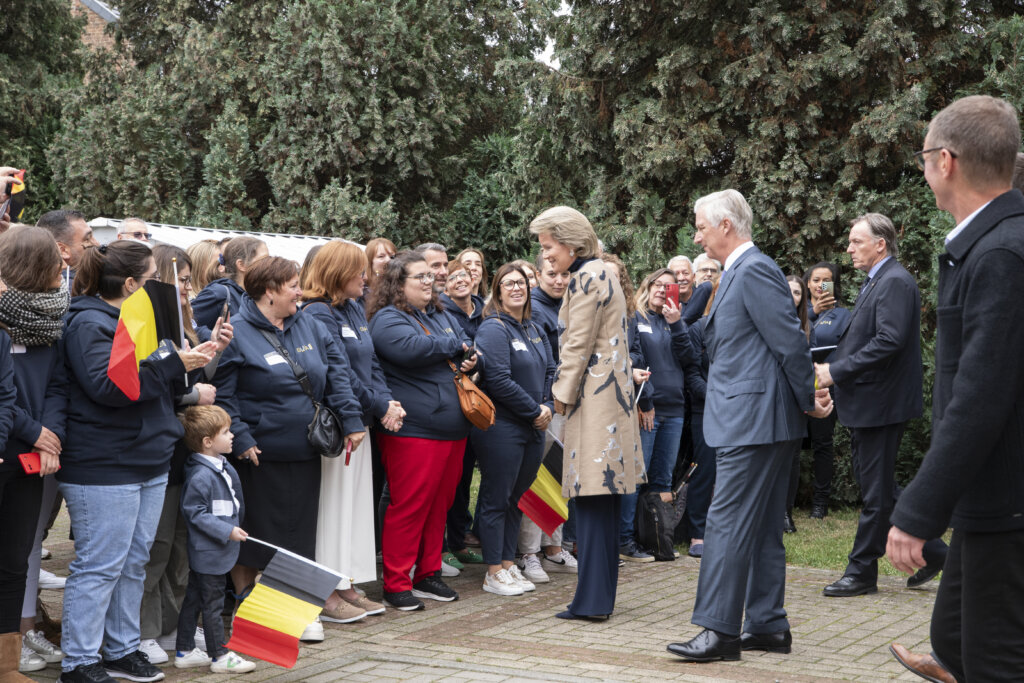 Le Roi Philippe et la Reine Mathilde en visite dans l'une des antennes de la Fondation SUSA