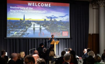 L’UMONS confirme officiellement son adhésion à la Magna Charta Universitatum lors de l’événement anniversaire à Londres