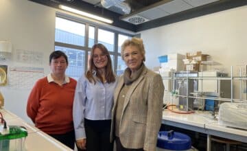 La Fondation Stop Alzheimer octroie 300.000 € à une chercheuse de l'UMONS pour ses recherches ciblant l'inflammation cérébrale