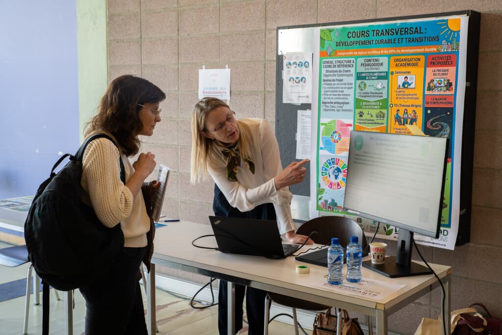 8ème édition de la Journée des Enseignants de l'UMONS: quand enseigner rime avec innover