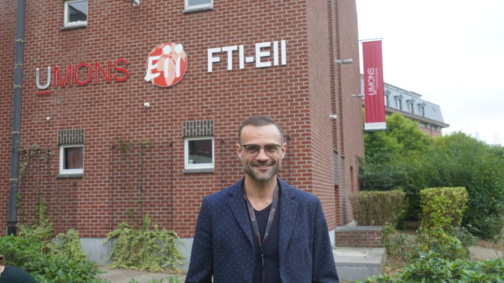 Un professeur de l’UMONS élu président  de la Fédération internationale des traducteurs (FIT)