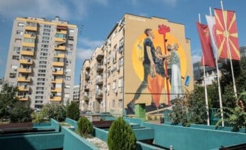 ENTRE DENI ET SURVIE : LE MACEDONIEN EN QUETE DE RECONNAISSANCE