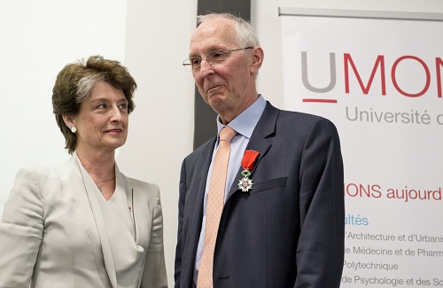 Un prof. de l'UMONS reçoit la Légion d'honneur