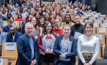 11/12/2025 * UMONS Charleroi – Cérémonie de remise des diplômes – Master horaire décalé